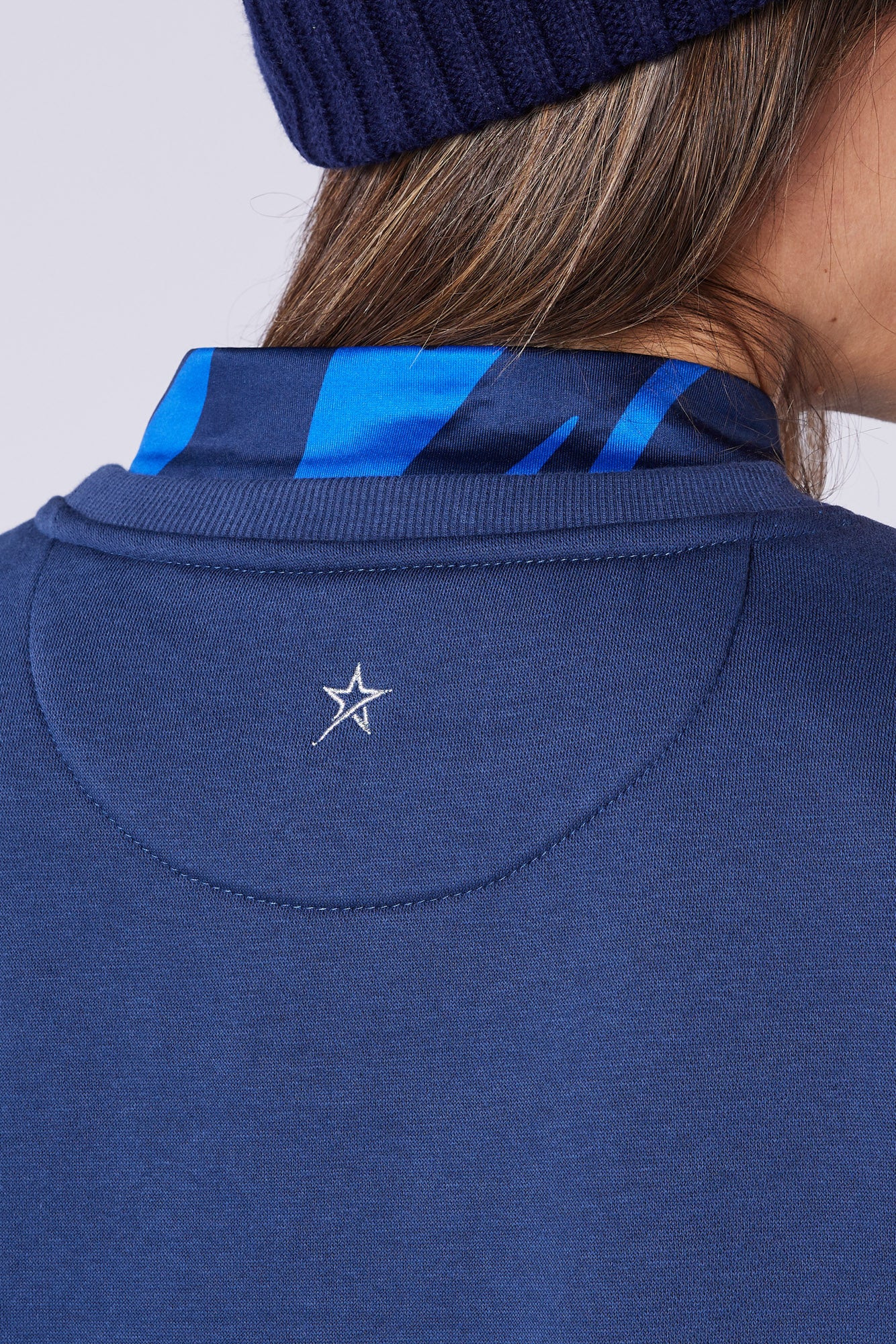 Swing Sweatshirt Navy - Image 4